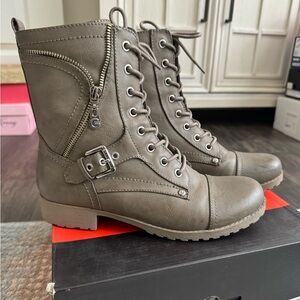 Guess Combat Boots
